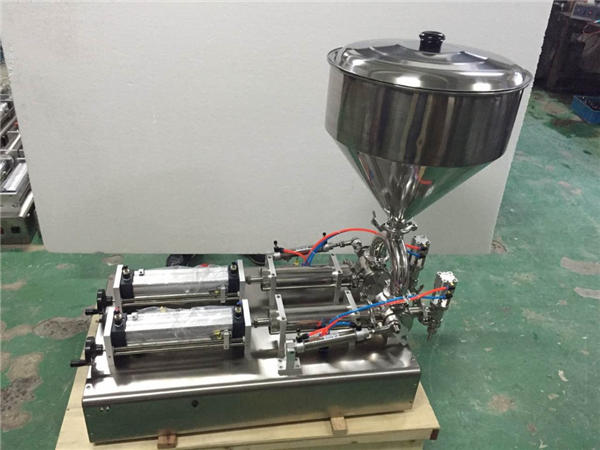 విస్తృతంగా ఉపయోగించిన డబుల్ హెడ్స్ స్ట్రాబెర్రీ జామ్ ఫిల్లింగ్ మెషిన్ 